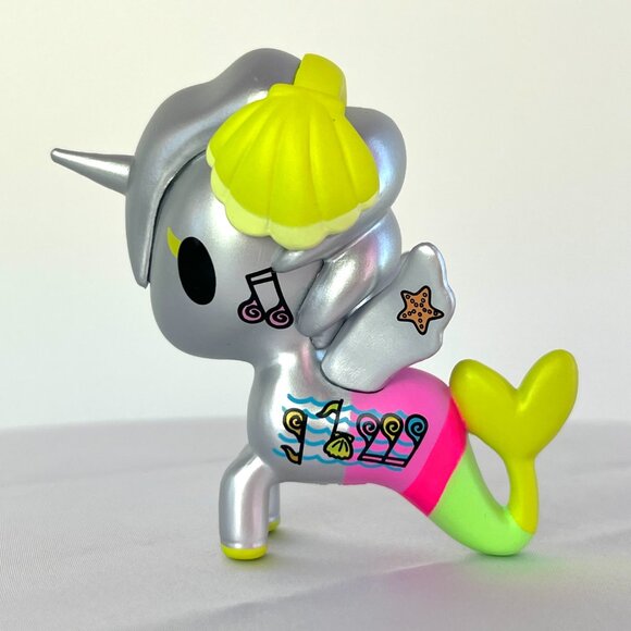 Tokidoki Mermicorno Series 8 DeeJay DJ Music EDM Party Rave Unicorno Figure - Picture 4 of 5